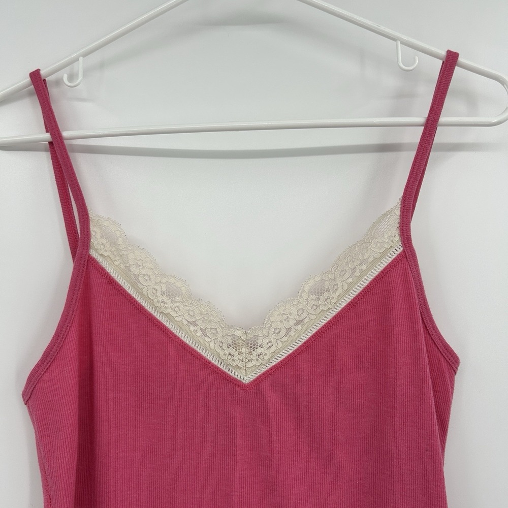 Old Navy Y2K Lace Trimmed Ribbed Cami Tank Top Size L Pink 2000s Coquette Indie‎ - Picture 2 of 7